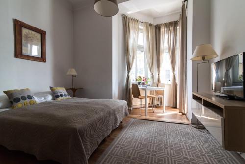 Poznan City Center Apartment | A&J Studios Mostowa Old Town