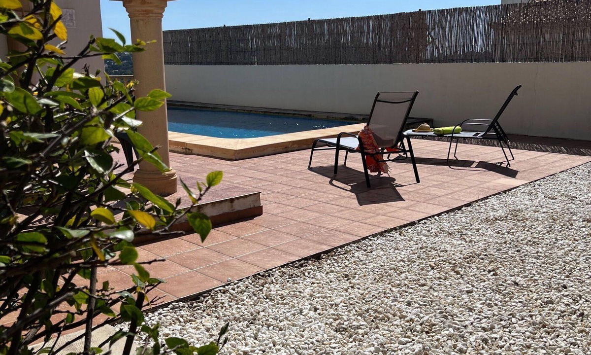Costa Nova House | Beautiful apartment in villa for 4 people with WIFI, A/C, private pool, TV, terrace and pets all.