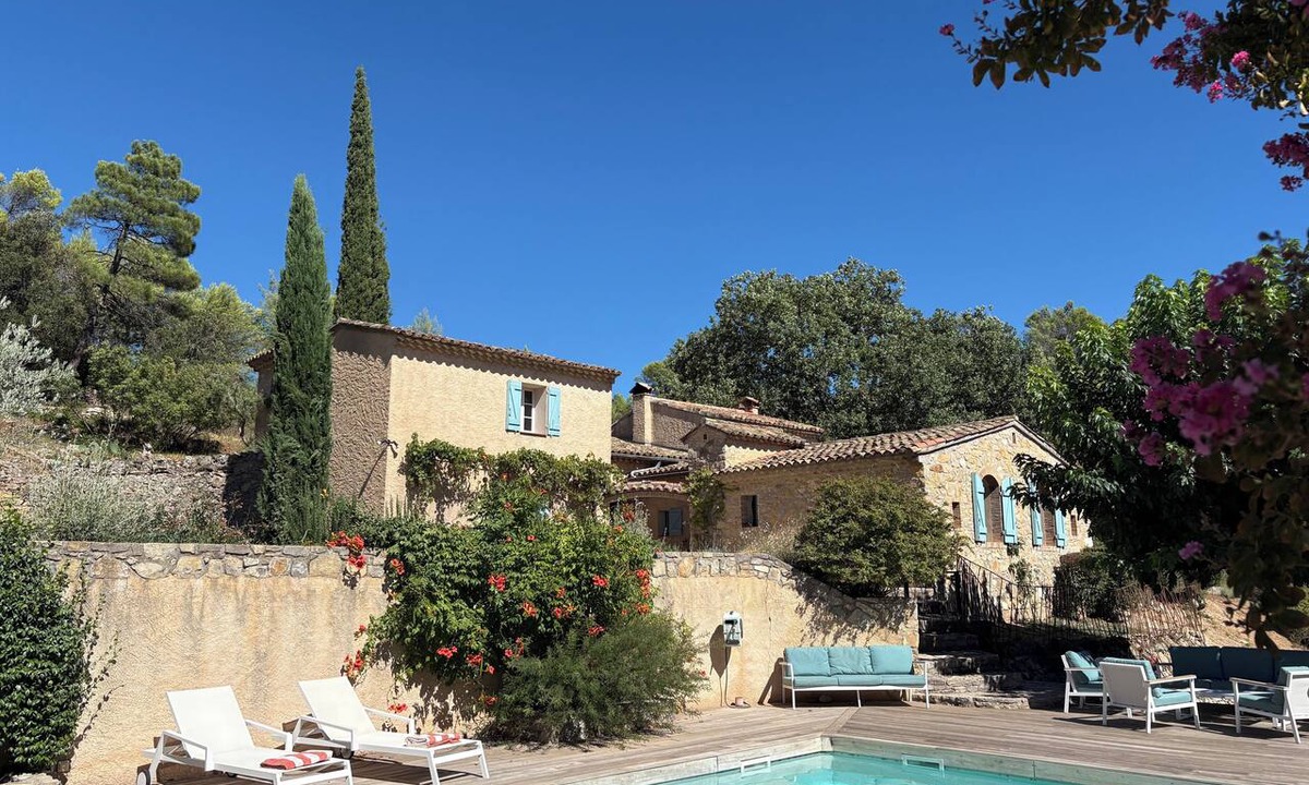 Cotignac House | La Tuilière - Stone country house, sleeps 10/11, swimming pool