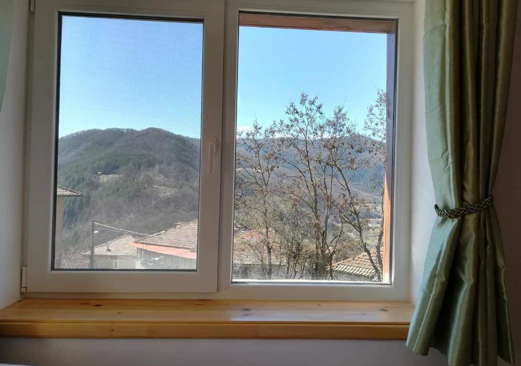 Smolyan House | The Cabbage Patch
