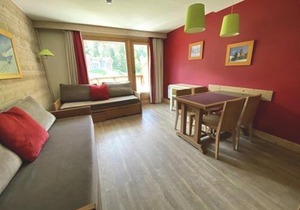 Appartement skis aux pieds avec parking à La Tania in La Tania