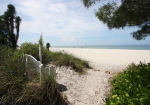 Resort Style Leisure Beach Club #12 on AMI by RVA in Bradenton Beach