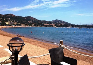Very nice sea view for this T2 classified 3 * in luxury Resi Clim, Pool, Park in Saint-Raphaël