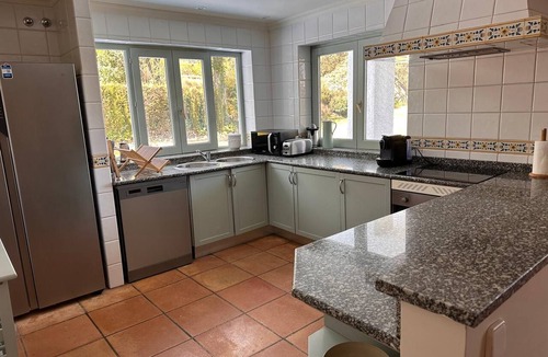 Sevilla la Nueva Ski Chalet | A newly renovated villa designed to offer comfort, spaciousness, and tranquility