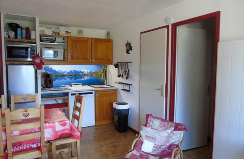 Valfrejus Apartment | Appartement cosy 2 pièces + cabine, 6 pers., proche télésièges, commerces, avec balcon et équipement complet