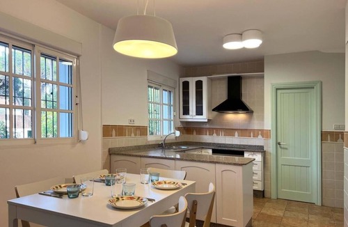 Cabo Roche House | Casa Pino Gordo - Fantastic family home for up to 8 people with a private pool and close to the beach in Conil Roche