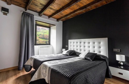 Valcarlos Cabin | Charming gîte with SPA/Jacuzzi Lodge in the Basque Country