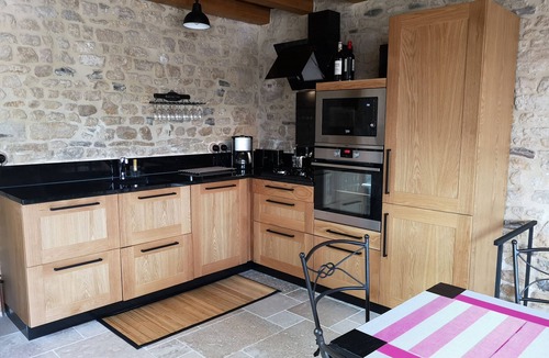 Sainte-Honorine-des-Pertes House | Cottage near the Landing beaches and the fishing port of Port en Bessin