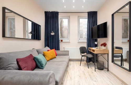 Bydgoszcz Apartment | Cozy Studio in Near Centre of Bydgoszcz with Parking by Noclegi Renters