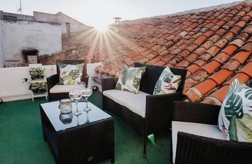 Navahermosa House | El Puente Grande Country House · Pool and Garden