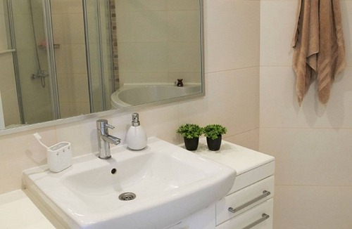 Kemer Mahallesi Apartment | Great value accommodation in our 2 bed private home