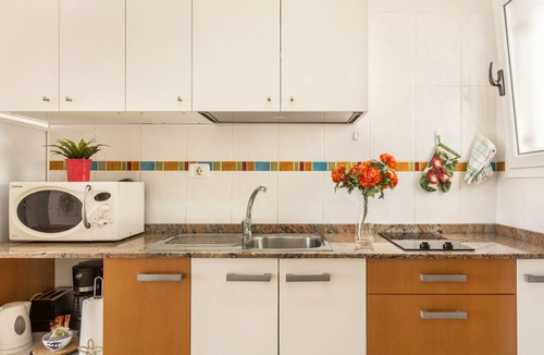 Puerto Rico Apartment | Holiday Apartment ‘Sweet Home’ with Air Conditioning, Terrace & Shared Pool