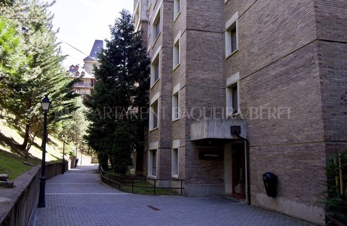 Baqueira Apartment | Lagos - Edificio Bonaigua