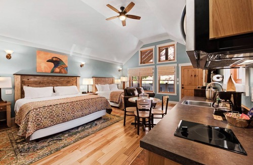 Moab Hotel | Moab Springs Ranch