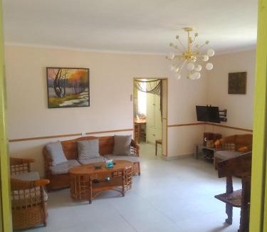 Sevan House | Private Lakeside Garden Villa Sevan
