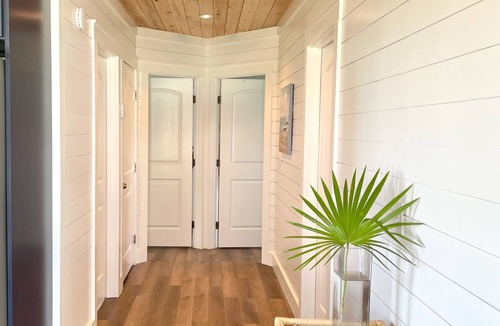 Hope Town House | Second Wind - Atlantic Views - Just Steps to Beach!