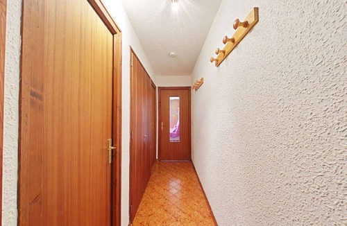 Le Chinaillon Apartment | Studio Cabin 4 Sleeps, Ski-In/Ski-Out, South-Facing Balcony, Le Grand-Bornand