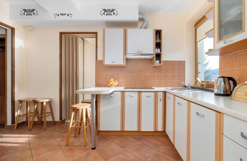 Zakopane Apartment | Tasteful Apartment in Zakopane | Parking | Close to Trails