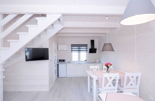Grzybowo House | The newly built "White Cottage Lux", Grzybowo in Um Kolberg, 1-6 persons