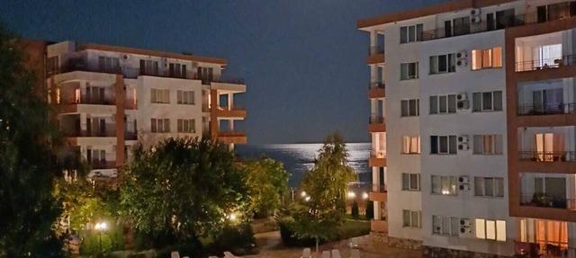 1-room apartment with sea view in Ravda, on the first line of the sea. in Ravda