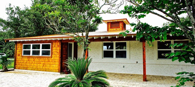 1st Street Cedar Beach House Retreat in Saint Augustine Beach