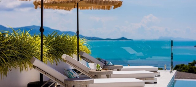 3 Bed/4 Bath BEACHSIDE VILLA with SEA and SUNSET VIEWS, 150 meters walk to BEACH in Koh Samui