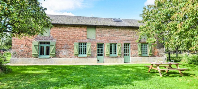3 bedroom pet friendly home in Cormeilles in Cormeilles