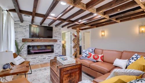 5 bd w Hottub - mins to Hunting Hiking & Fishing in New Providence