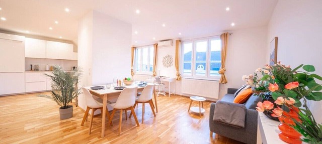 5 min from Hauptbahnhof, 1 Bedroom, AC, Smart TV in Wien