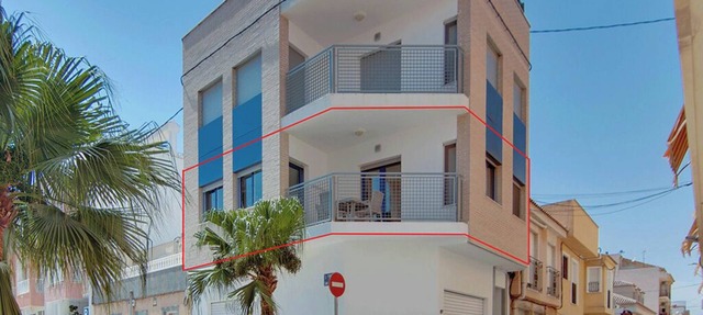 50m from the sea | Calle San Enrique 3-1 in Los Alcázares