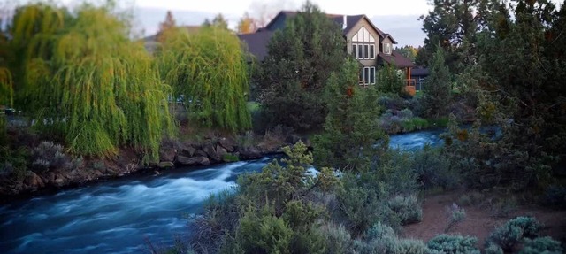 6BR Bend Home with Theater Room Near Mt Bachelor in Bend
