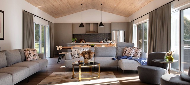 Acacia House - Five Bedroom, Five Bathroom Country home with WIFI in Eganstown
