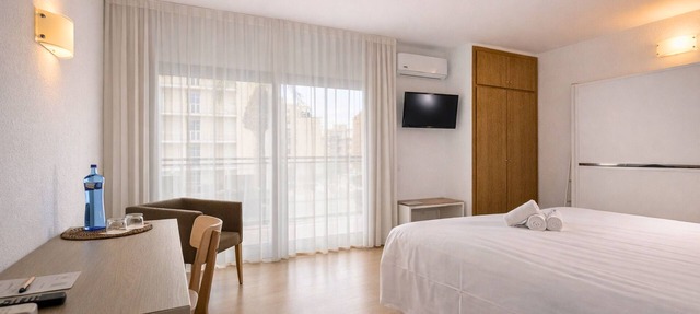 Adia Hotel Cunit Playa in Cunit