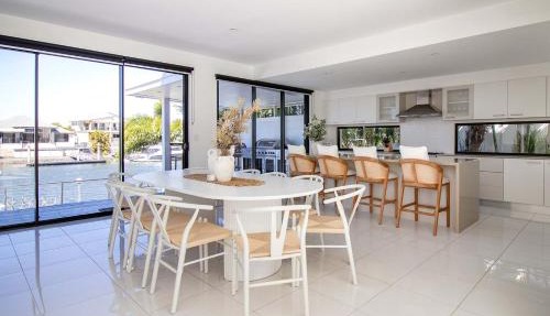Alua by Khove in Gold Coast
