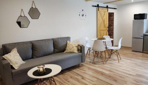 Apartamenty u Gumisia "Gumisiówka" mała agroturystyka Kłodzko Jaszkowa Górna in Klodzko Miasto