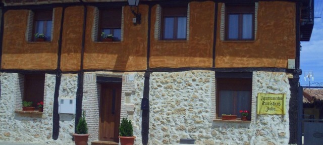 Apartment 'Julia De 1 Habitación' with Mountain View, Wi-Fi and Air Conditioning in Valdemaluque