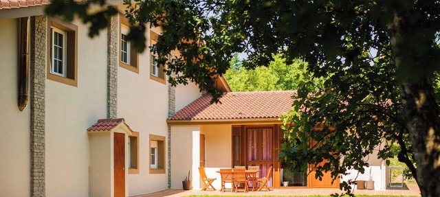 Apartment 'Usko 2' with Mountain View, Private Pool and Wi-Fi in Amurrio