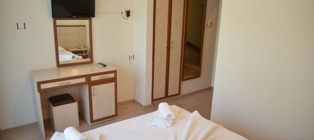 Ayhan Otel in Cesme