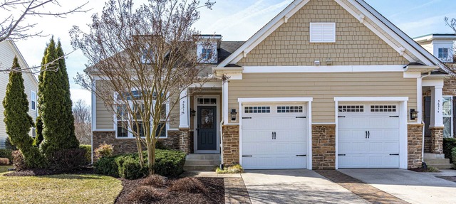 Bayside Resort Escape: 5BR Coastal Home -Golf, Pools, Restaurants & Beach Access in Selbyville