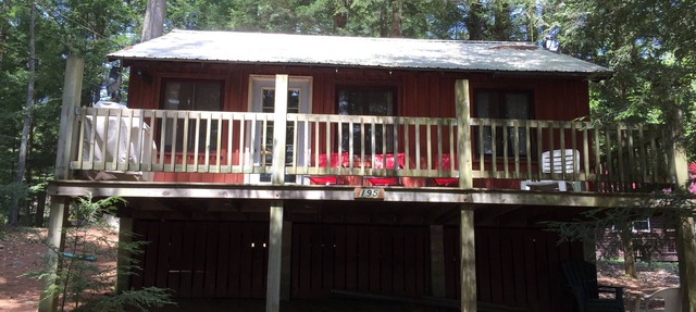 Beautiful lakeview cottage on Friends Lake in Chestertown