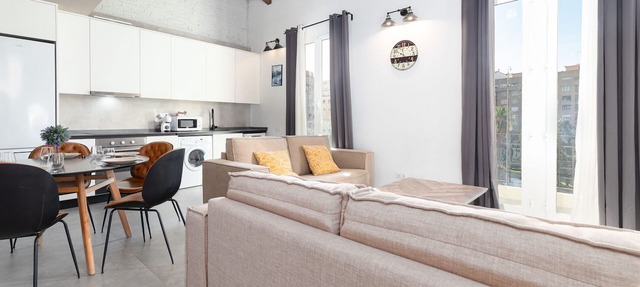 Belmar Apartments 6. WiFi + A/C + 8 Pax in Valencia