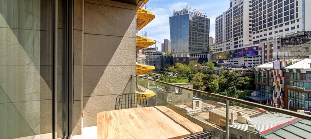 Bright and Centrally Located Flat in Sisli in Istanbul