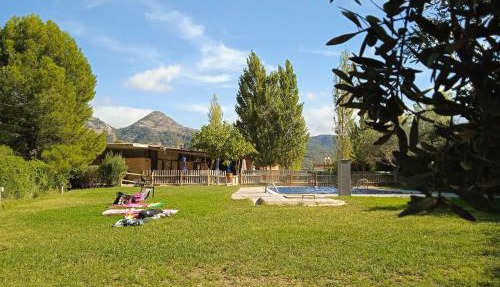 Càmping Terra Alta in Bot
