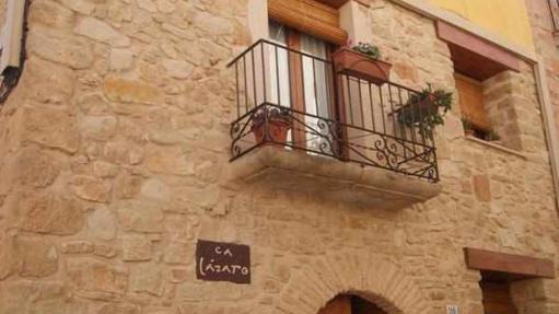 Casa Rural Ca Lazaro in Bot