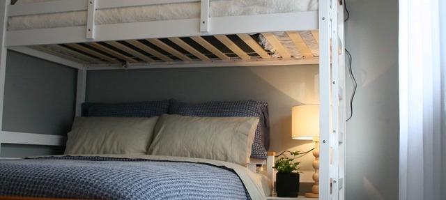 Central Comfort for a Family or Work Wind Down in Hamilton