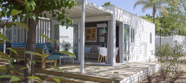 Chalet in Spain with Modern Amenities in Tarragona
