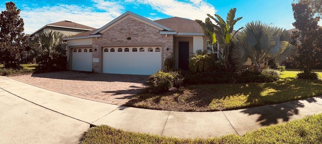 Charming 2-bedroom, 1 office, 1 TV room, house in wonderful DeLand with AC, WiF in DeLand