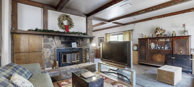 Charming Cottage in Big Bear: 9 Mi to Bear Mtn in Big Bear