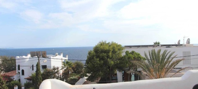 Cozy Mediterranean holiday home, just a few minutes from the sandy beach in Cala Pi