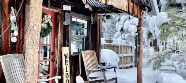 Cozy Rustic Ranch Cabin close to Williams in Parks in Parks